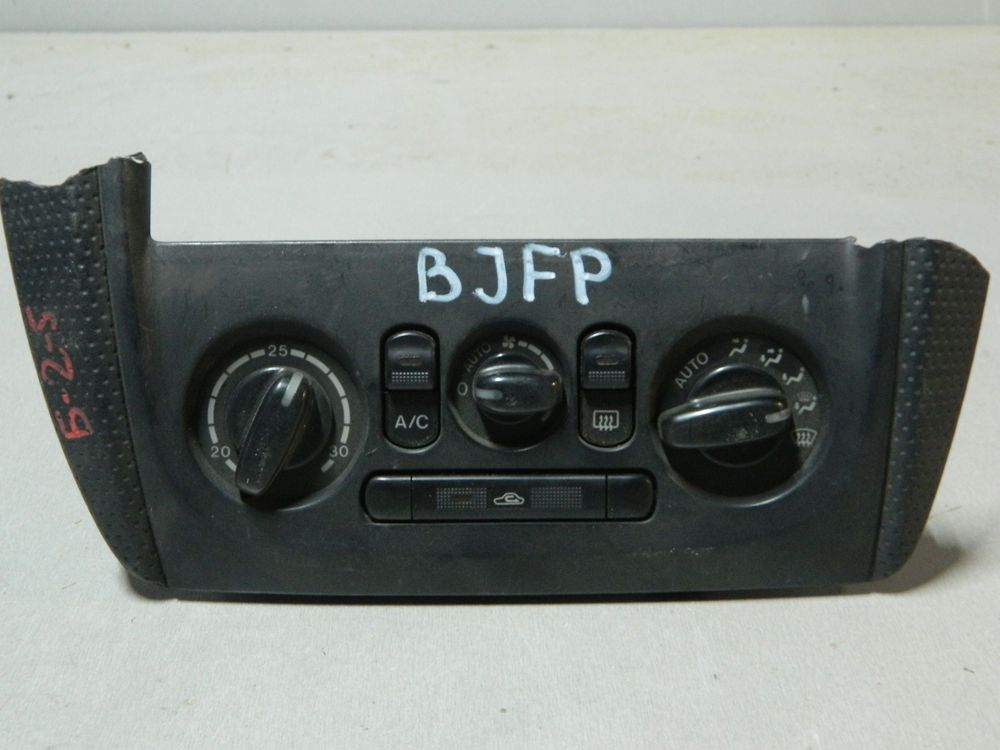 Блок управления климат-контролем MAZDA FAMILIA BJFP (Контрактный) 81540622