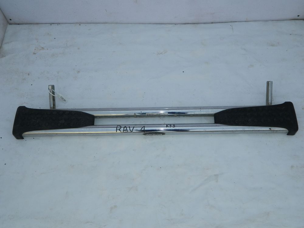 Подножка TOYOTA RAV4 SXA11 (Контрактный)