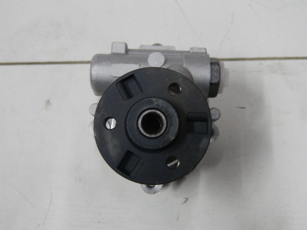 Насос ГУР GENERAL PARTS 32416769887 BMW 5 E60 / 1 E81 / 3 E90
