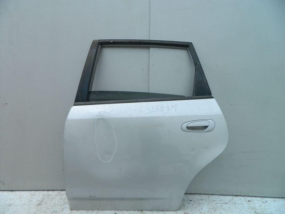 Дверь HONDA STREAM RN3 Зад Лев (Контрактный) 40951283