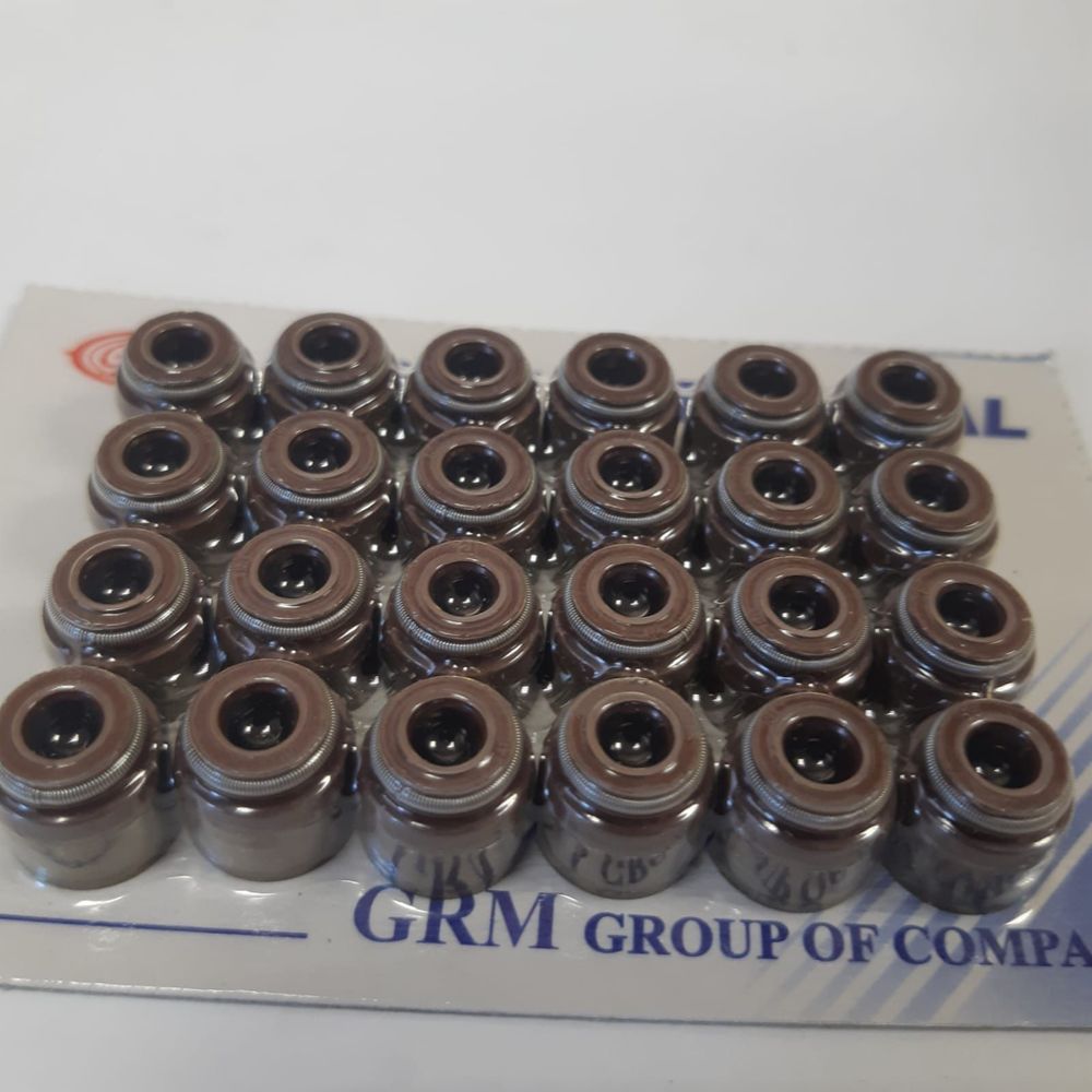 Колпачок маслосъемный GRM 1320784A00 NISSAN Primera,Serena,Sunny (комплект)