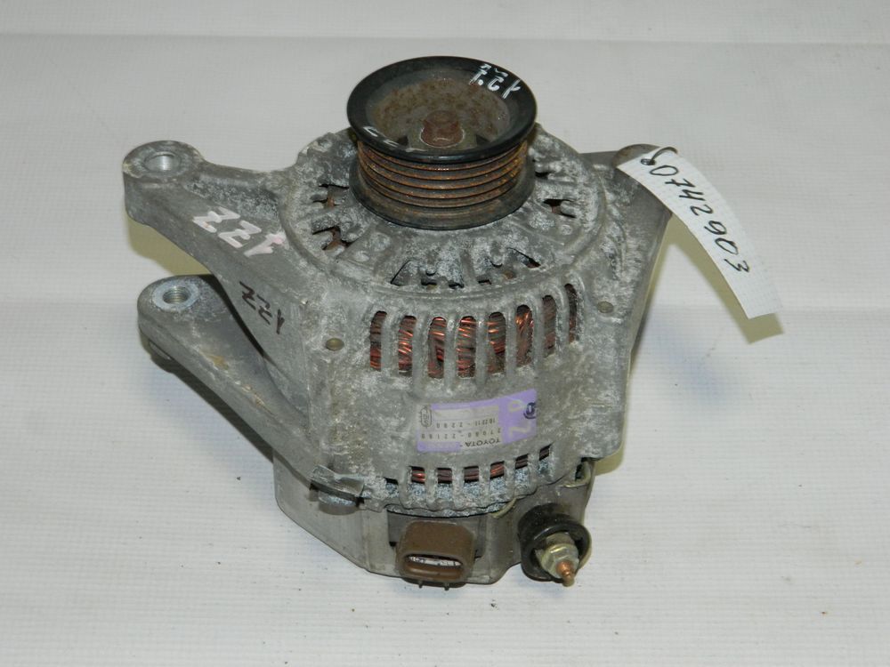 Генератор TOYOTA  AVENSIS ZZT250 1ZZFE (Контрактный)