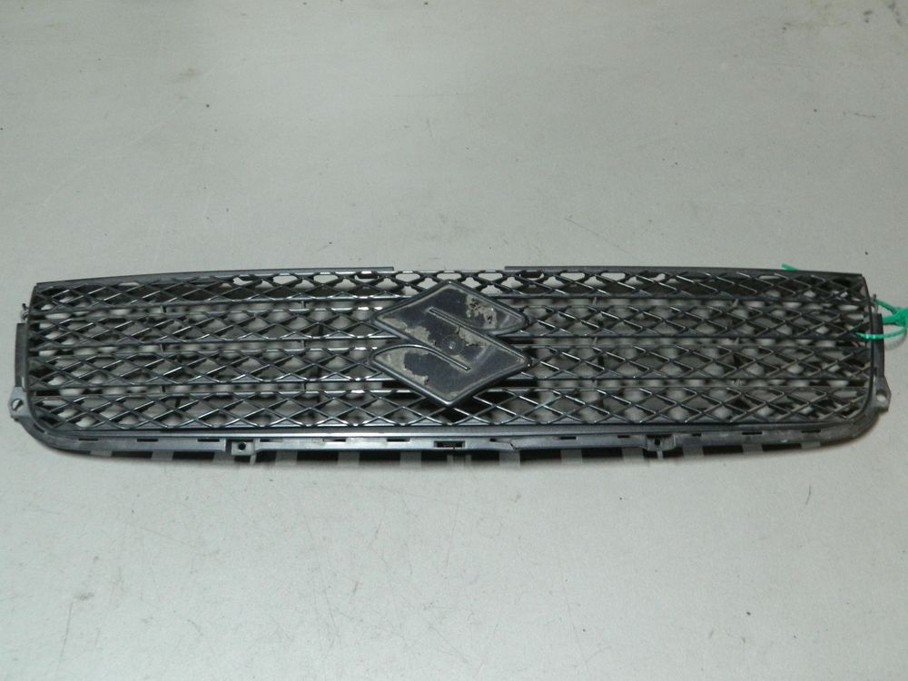 Решетка радиатора SUZUKI GRAND VITARA TD44V (Контрактный) 81540861
