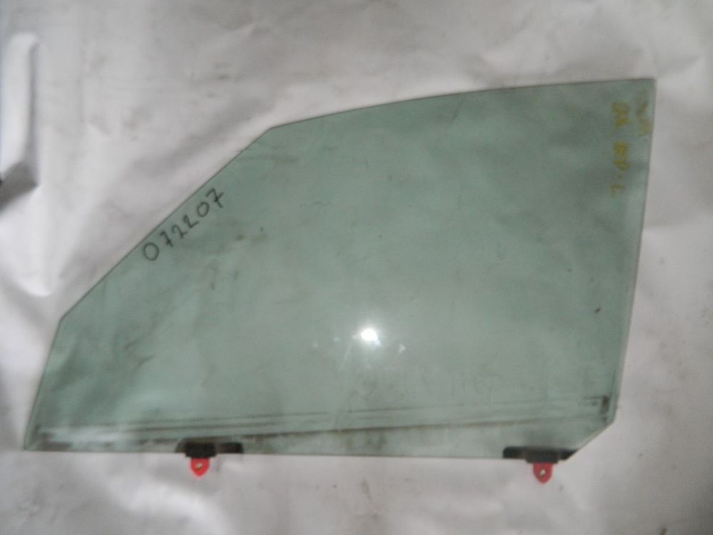 Стекло двери TOYOTA OPA ACT10/ZCT10/ZCT15 Перед. Лев (Контрактный) 072207