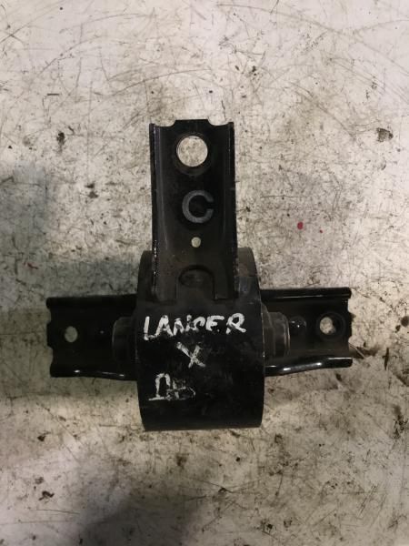 Подушка двигателя MITSUBISH LANCER X 4B10 (Контрактный)