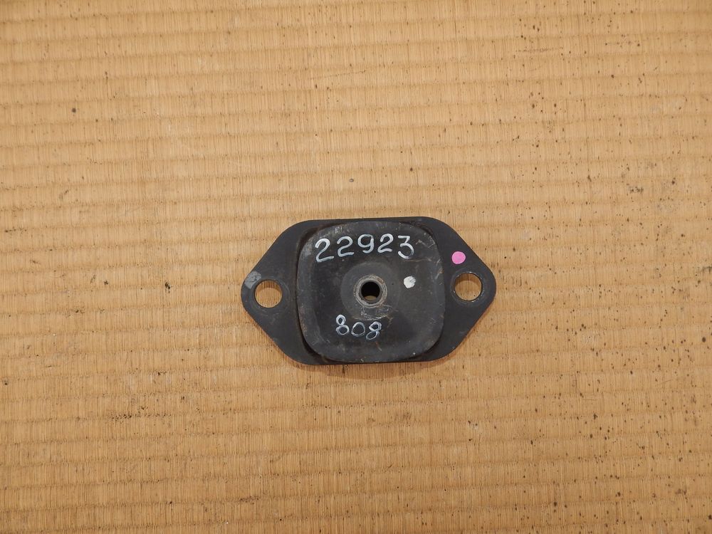 Подушка двигателя NISSAN X-TRAIL T32 MR20DD Лев (Контрактный) 22923808