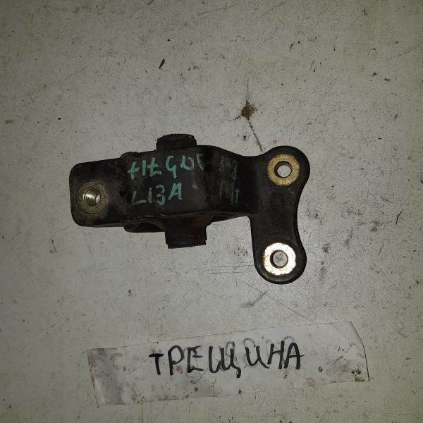 Подушка двигателя HONDA 50810SAA982 K3 HONDA FIT GD3 L13A Зад (Контрактный)