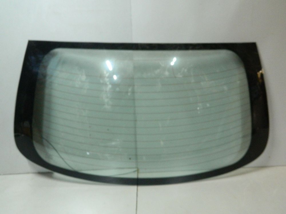 Стекло заднее NISSAN MARCH K12 XYG K12RW 02-