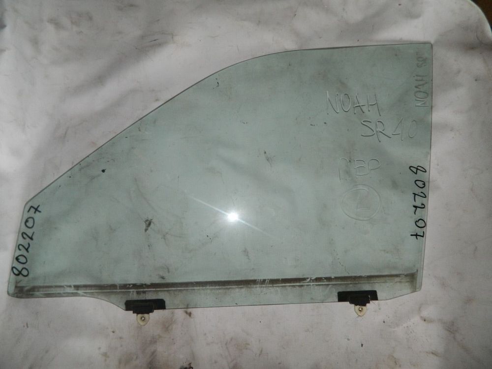 Стекло двери TOYOTA NOAH SR40 Перед. Лев (Контрактный) 802207