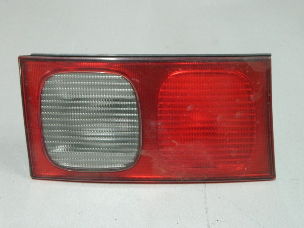 Фонарь TOYOTA IPSUM SXM10G Задн Лев 446 (Контрактный) 03344157