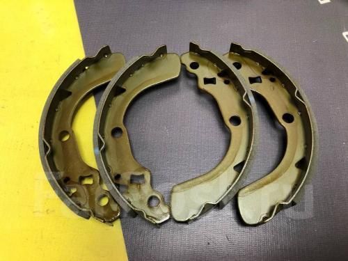 Колодки тормозные JFBK FN5528 HONDA LOGO 96-01 Задн