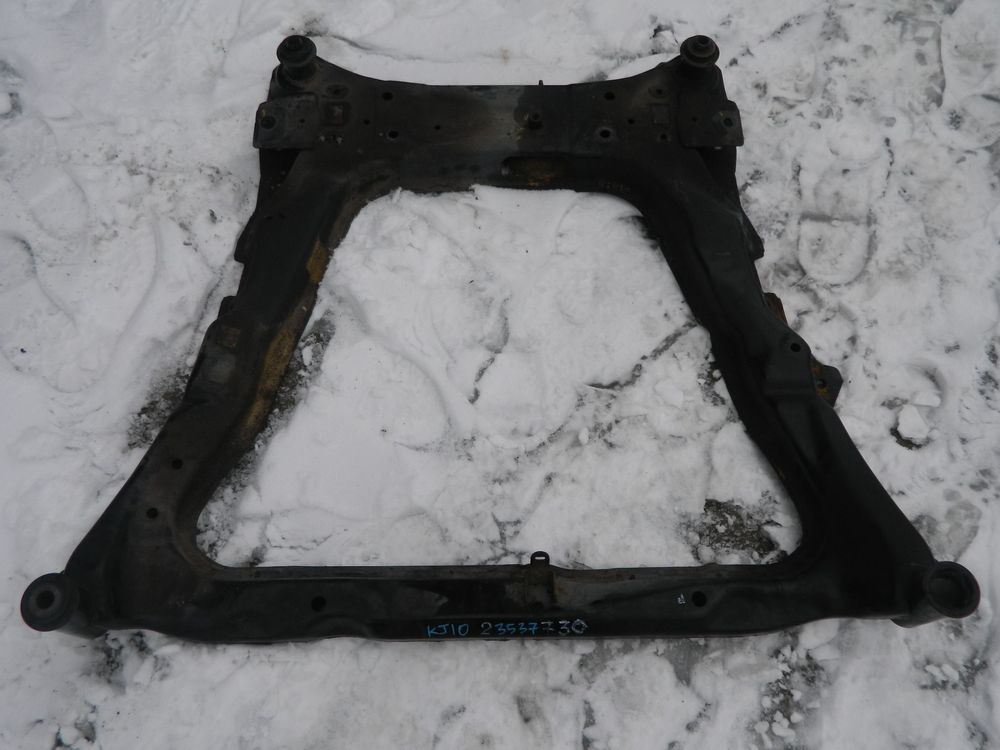 Балка под ДВС NISSAN QASHQAI J10 (Контрактный) 23537730