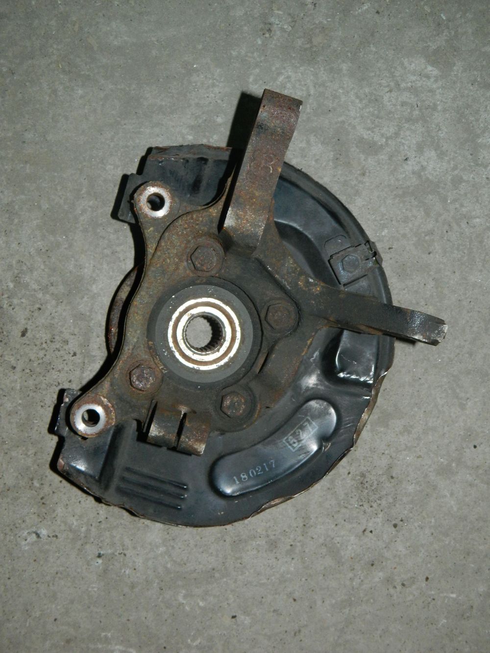 Ступица MITSUBISHI CHARIOT GRANDIS N84W Перед Прав (Контрактный) 79591282