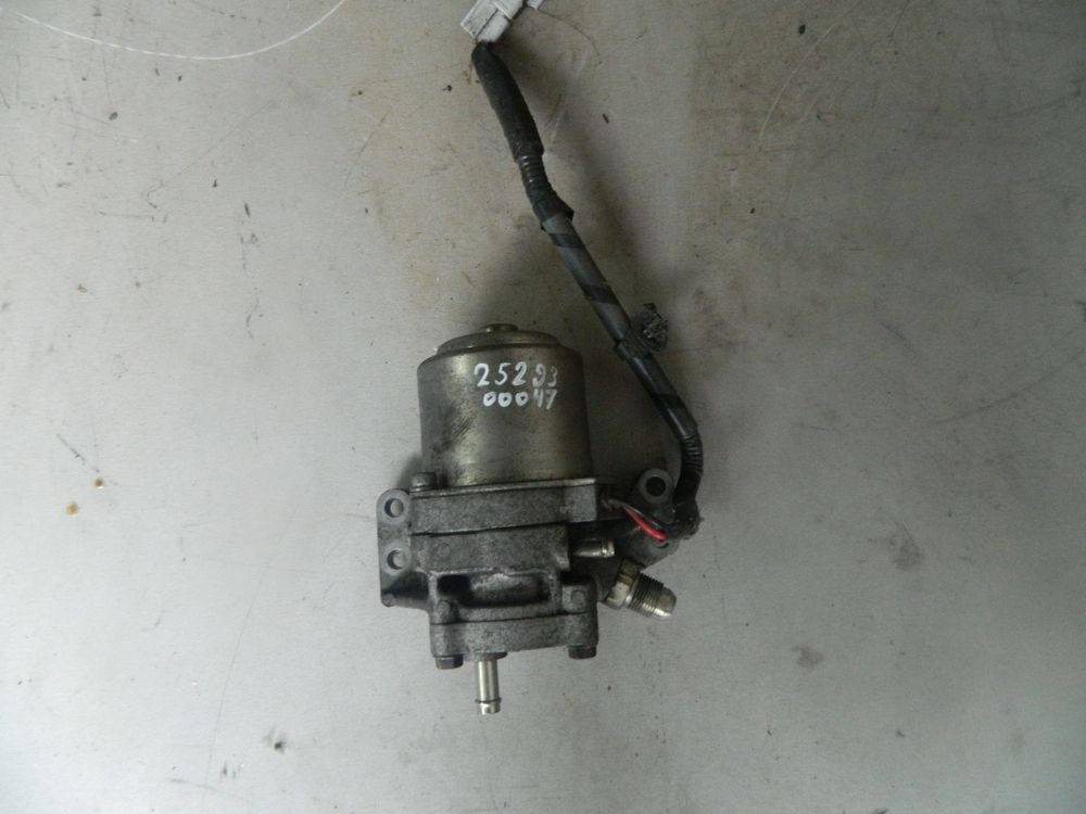 Насос гидравлический MAZDA AXELA BLEFP LF (Контрактный) 2529300047