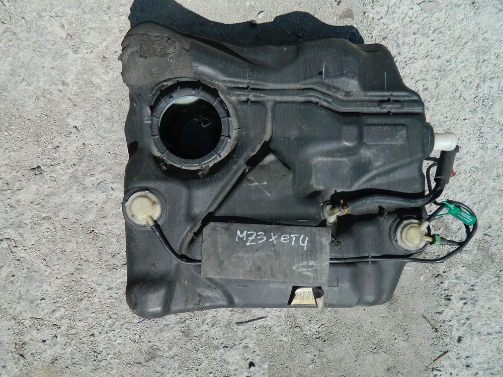 Бак топливный MAZDA MAZDA3 BK (Контрактный) 81531915