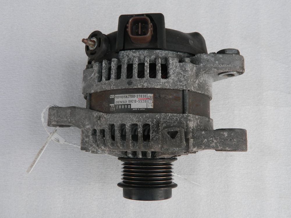 Генератор TOYOTA NOAH ZRR70 3ZRFE (Контрактный) 45984314