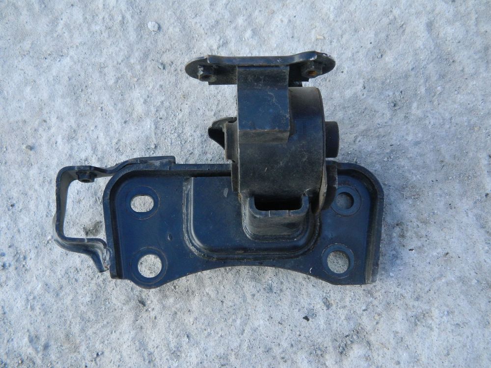 Подушка двигателя TOYOTA RAV4 ACA30 2AZFE Лев (Контрактный) 29011760