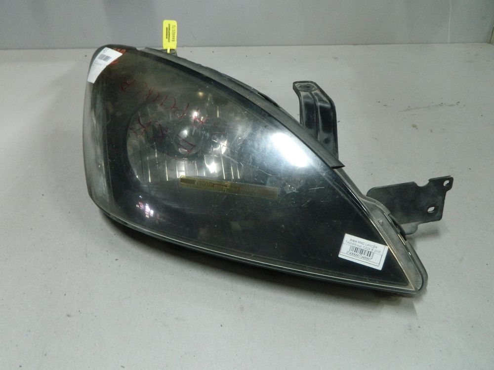 Фара MITSUBISHI LANCER CS2A Перед Прав (Контрактный) 64492171
