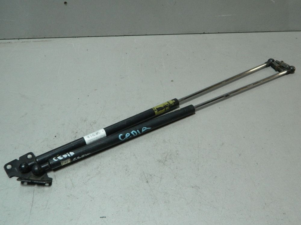 Амортизатор багажника MITSUBISHI LANCER CEDIA CS5W (Контрактный) 81528834