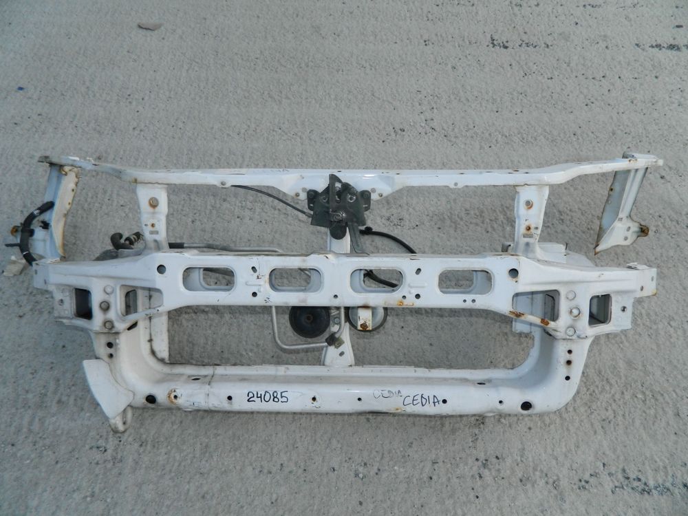 Рамка радиатора MITSUBISHI LANCER CEDIA CS2A (Контрактный) 24085