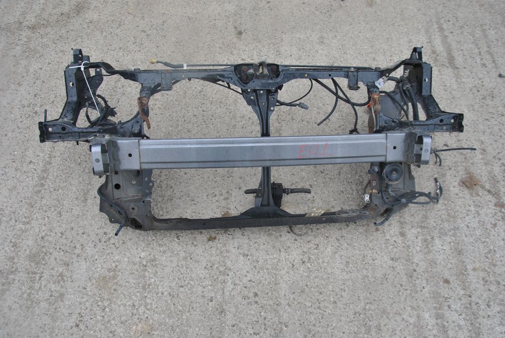 Рамка радиатора HONDA CIVIC EU1 (Контрактный) 45984809