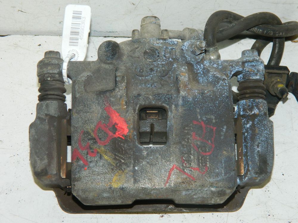Суппорт HONDA CIVIC FD3 Перед Лев (Контрактный) 45990363