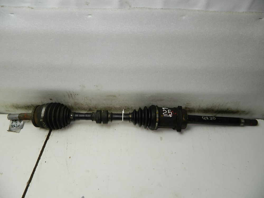 Привод NISSAN PRIMERA P12 QR20DE Перед Прав (Контрактный) 35015623