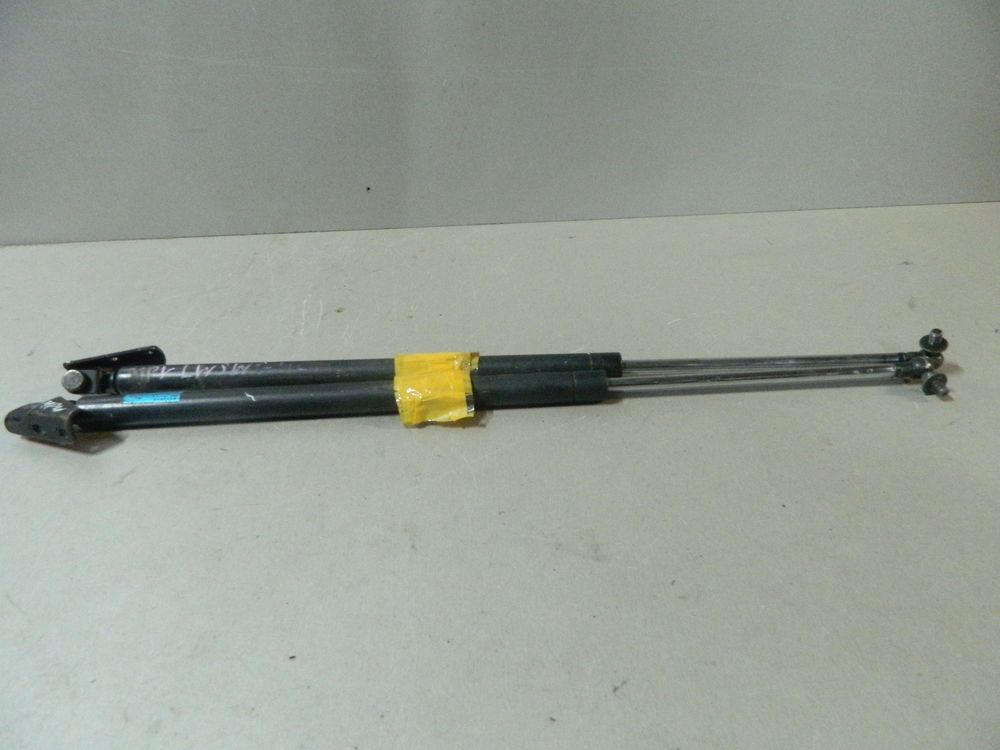 Амортизатор багажника MAZDA MPV LW5W (Контрактный) 81532102