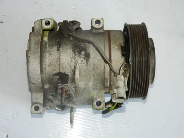 Компрессор кондиционера TOYOTA 8832042080 (клин муфты) TOYOTA RAV4 ACA21 1AZFE (Контрактный)