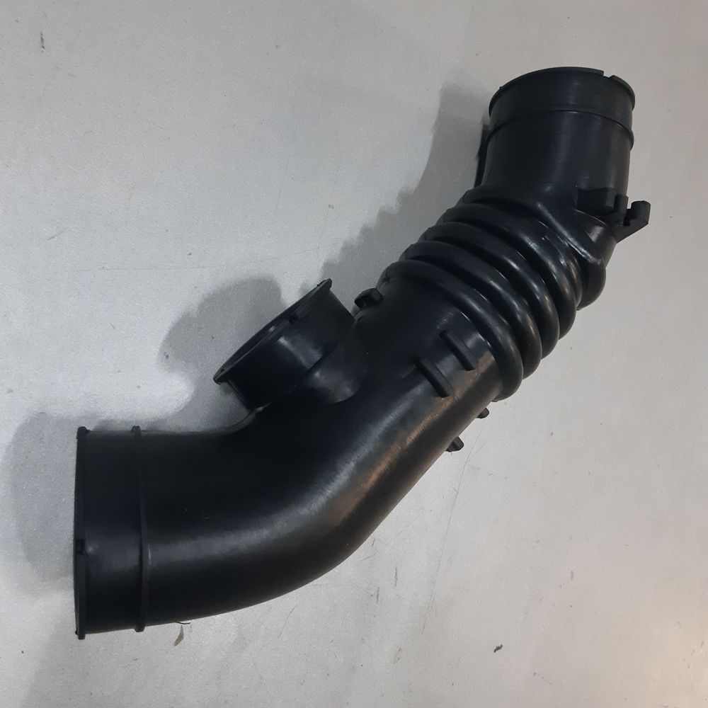 Патрубок воздушного фильтра GENERAL PARTS 1788174450 TOYOTA CORONA, CARINA, CALDINA 3SFE