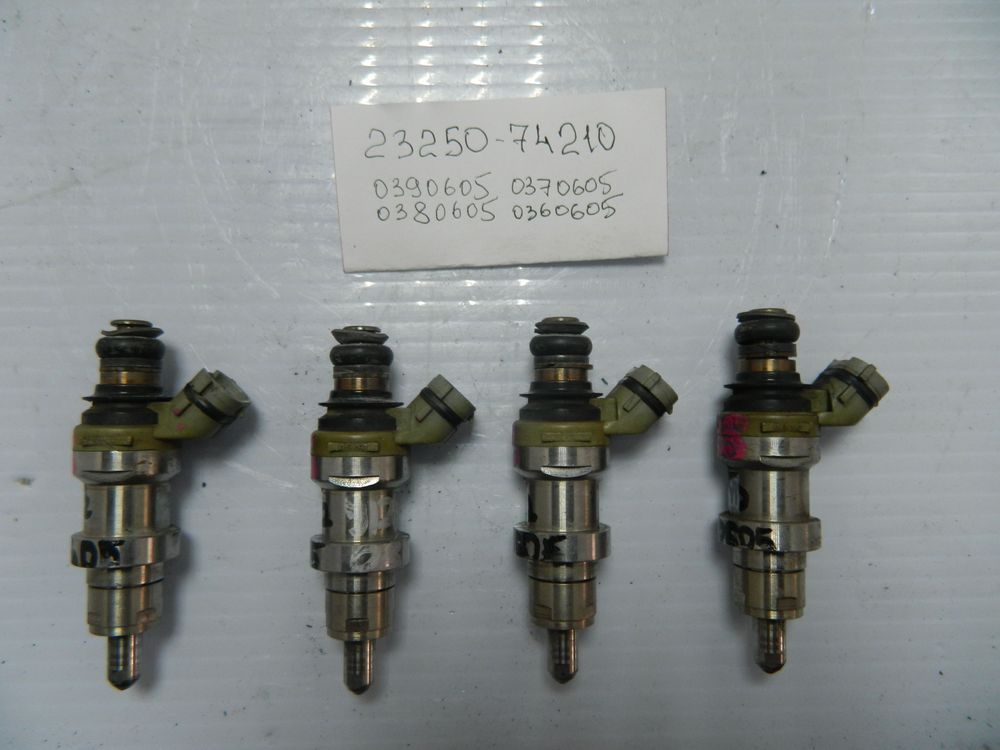 Форсунка топливная TOYOTA VISTA SV50 3SFSE (Kонтрактный)