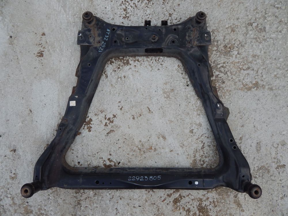 Балка под ДВС NISSAN X-TRAIL T32 (Контрактный) 22923805