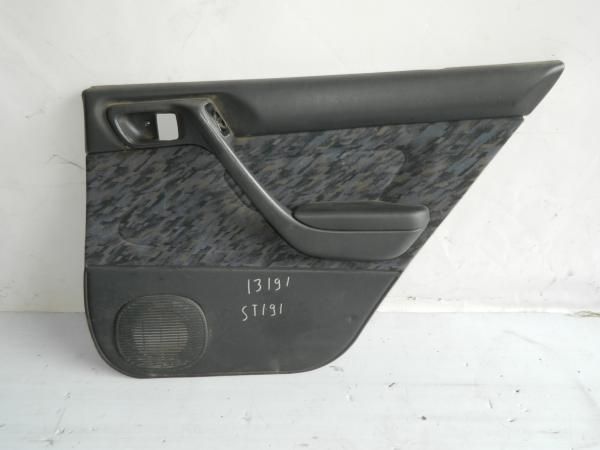 Общивка двери TOYOTA CORONA ST191 Задн Прав (Контрактный)