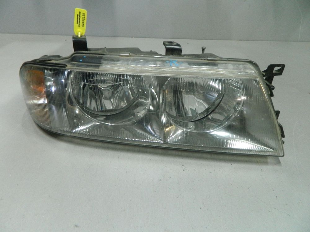Фара MITSUBISHI DIAMANTE F31A Перед Прав 7090 (Контрактный) 64492138