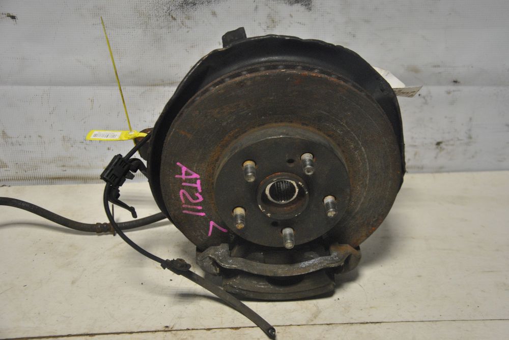Ступица TOYOTA CARINA AT211 Перед Лев (Контрактный) 40940776