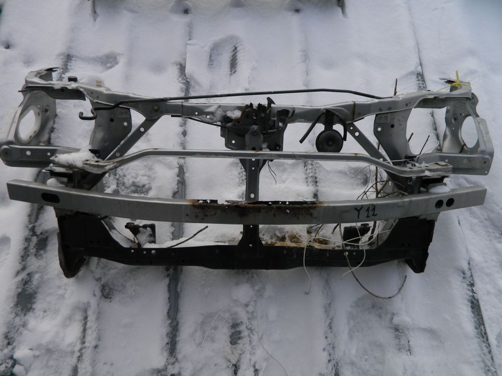 Рамка радиатора NISSAN WINGROAD WFY11 (Контрактный) 79780425