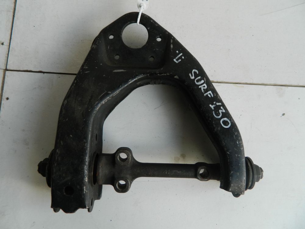 Рычаг подвески TOYOTA HILUX SURF KZN130G Перед Лев (Контрактный) 46091087