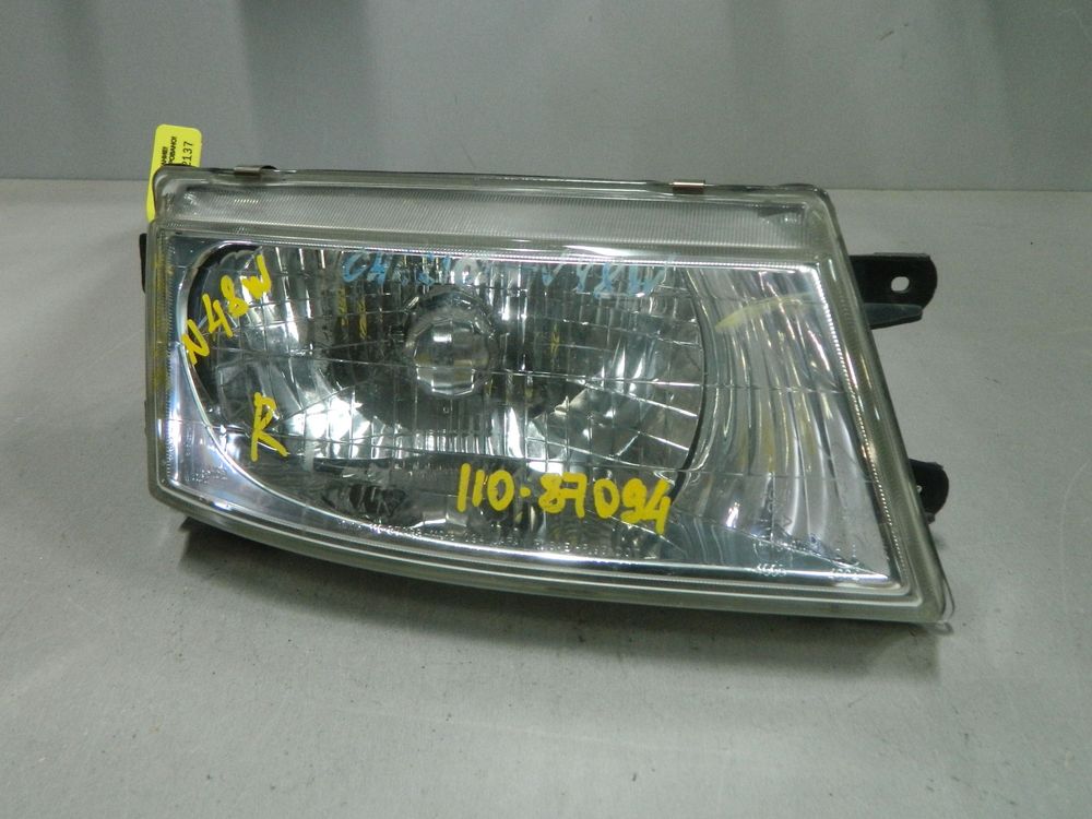 Фара MITSUBISHI CHARIOT N43W Перед Прав (Контрактный) 64492137