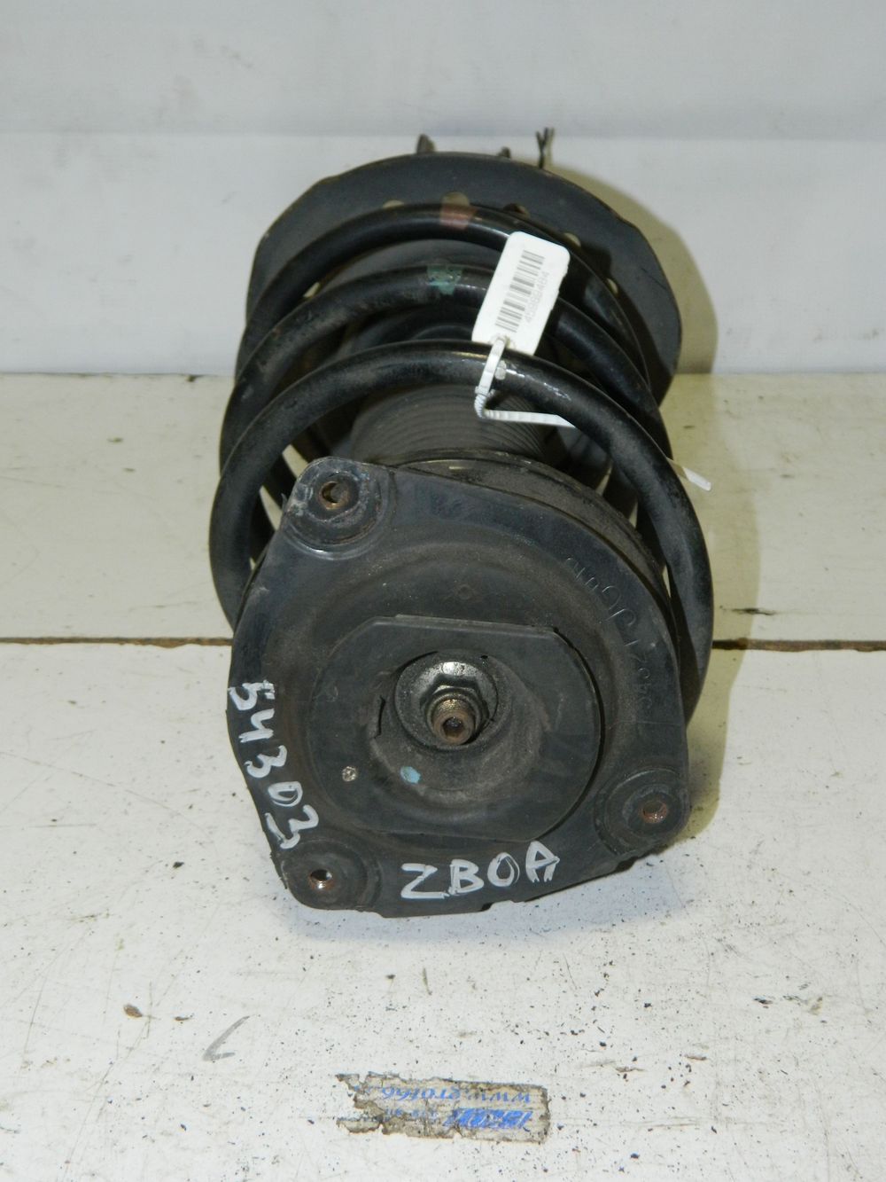 Стойка подвески NISSAN QASHQAI J10 MR20 Перед Лев (Контрактный) 45989484