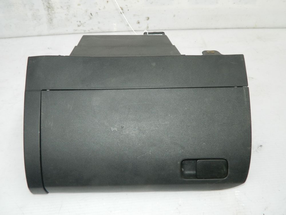 Бардачок VOLKSWAGEN POLO MK5 CFN (Б/У)