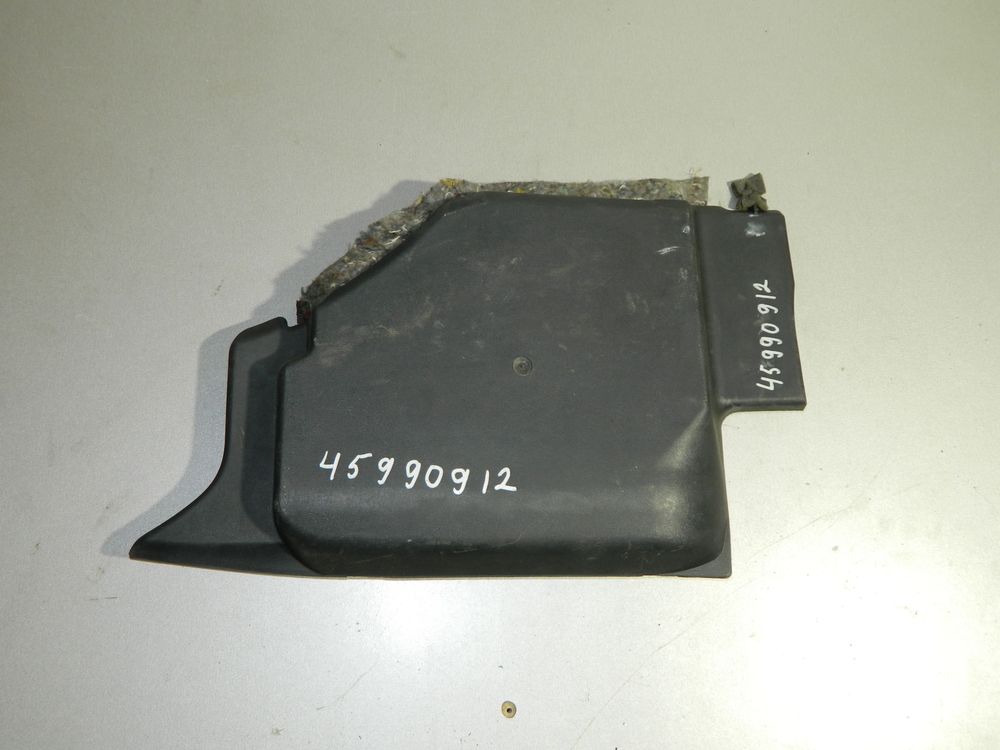 Накладка торпедо TOYOTA COROLLA E120 Прав Низ (Б/У) 45990912