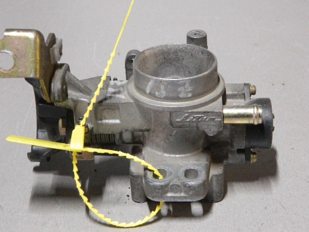 Дроссельная заслонка TOYOTA 1SZFE (Контрактный) 79780479