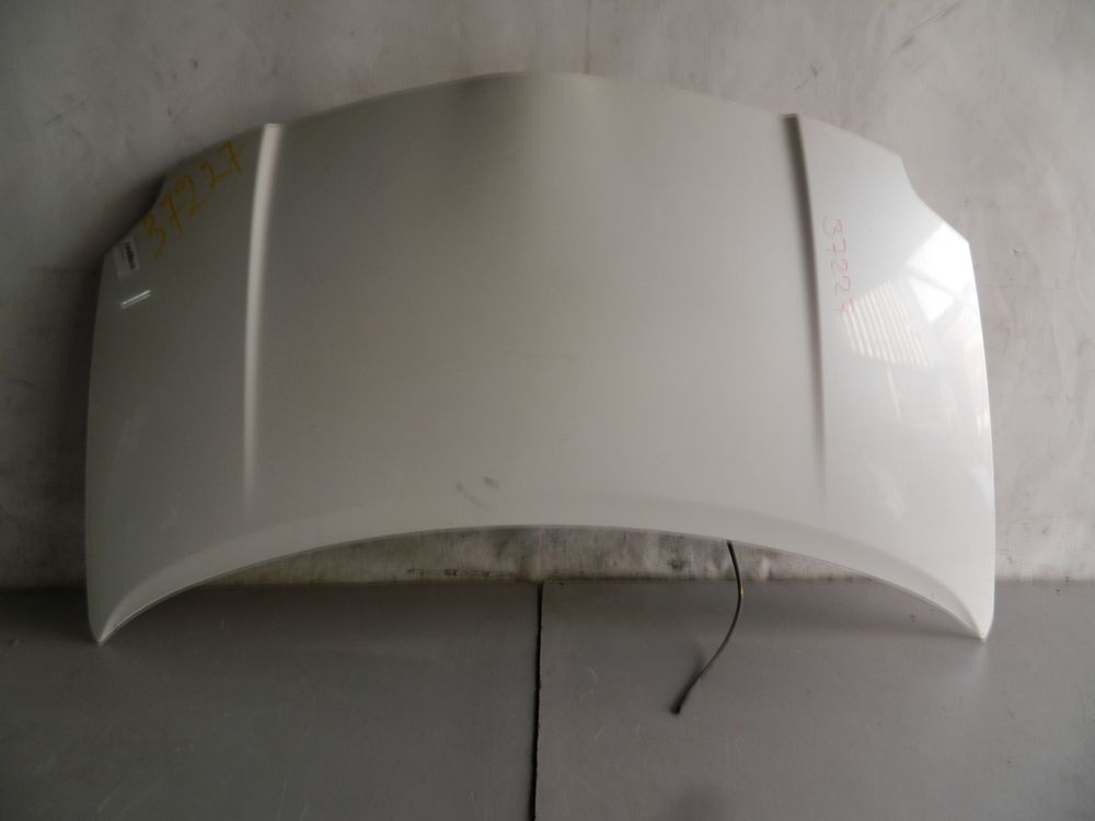 Капот TOYOTA  AURIS NZE151 (Контрактный) 79768774