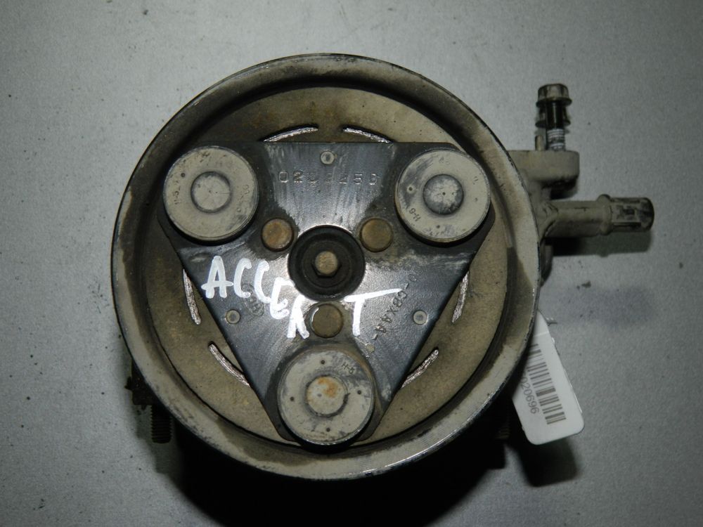 Компрессор кондиционера HYUNDAI ACCENT LC G4EB (Б/У) 35020696