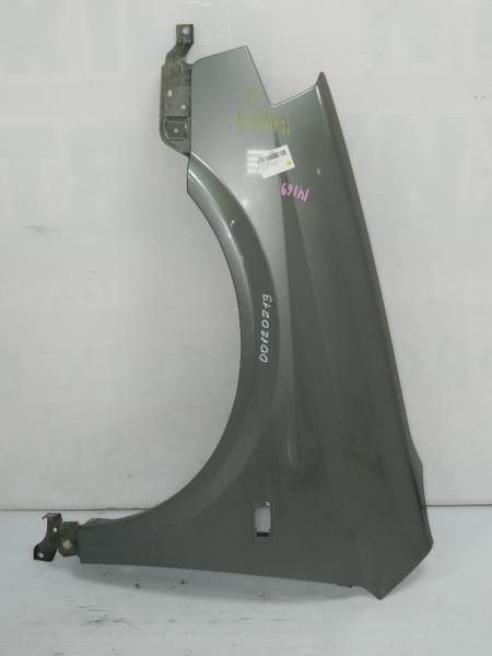 Крыло NISSAN Primera P12 QR20 Лев (Контрактный)