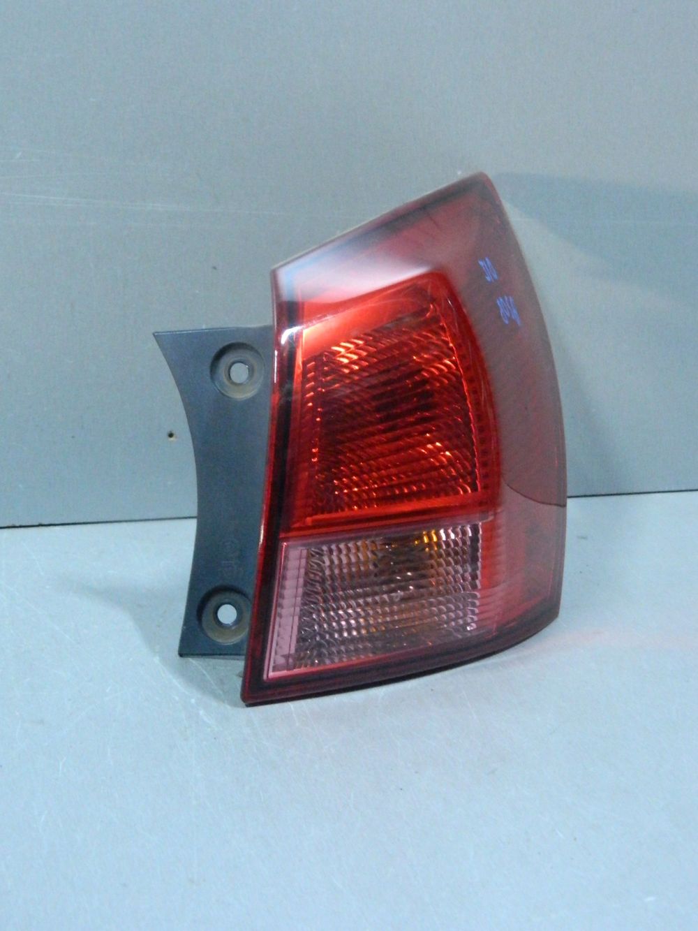 Фонарь NISSAN QASHQAI J10 Задн Прав (Контрактный) 102233103