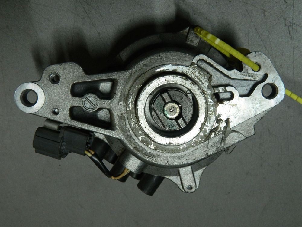 Трамблер HONDA G20A (Контрактный) 79780117