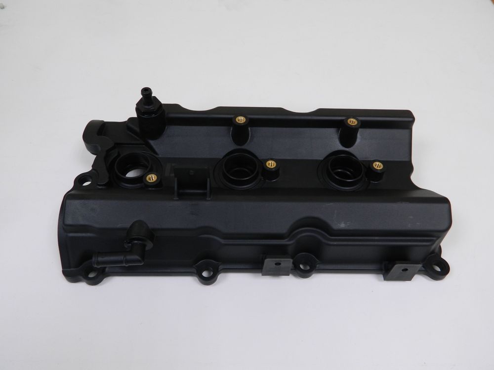 Крышка клапанная GENERAL PARTS 13264AM600 INFINITI FX45/35 S50, FUGA PNY50, PY50 VQ35DE RH