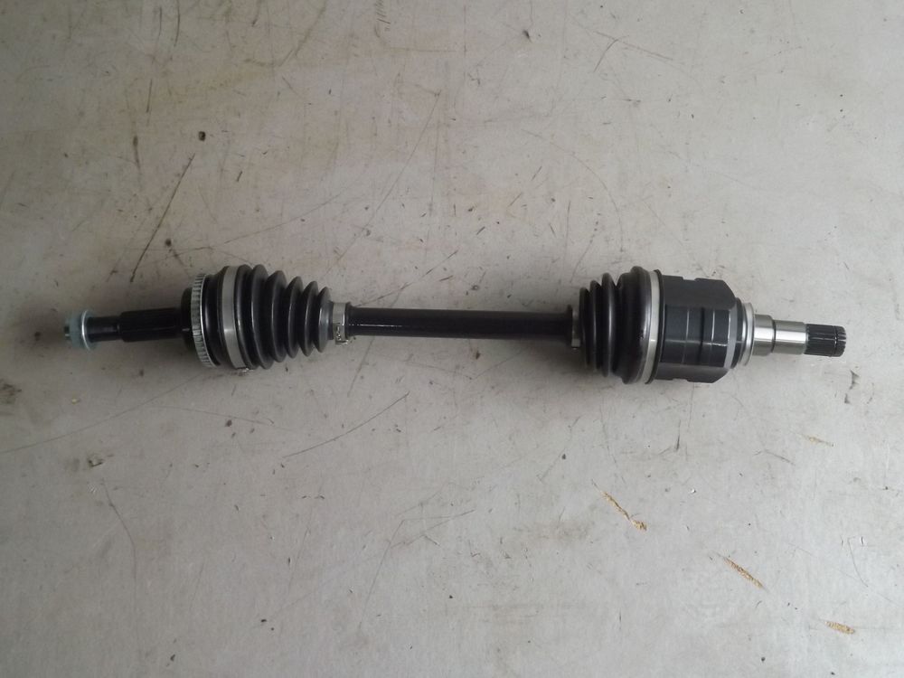 Привод GENERAL PARTS DSD055L 1,8 ZZE122 TOYOTA ISIS ZNM10 / TOYOTA WISH ZNE10 LH