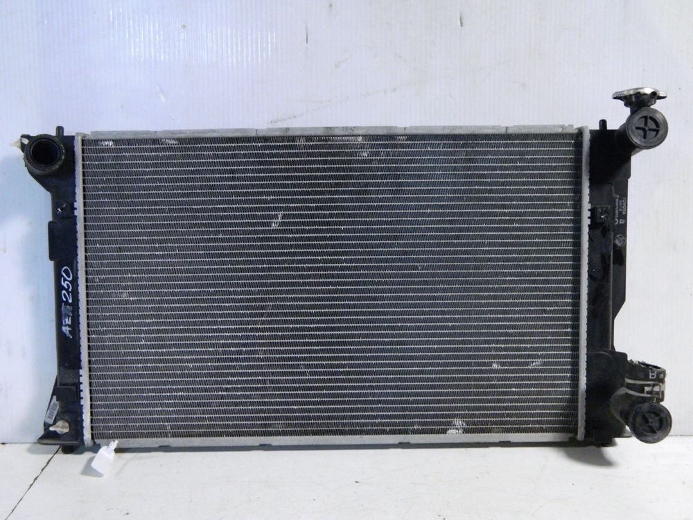 Радиатор ДВС TOYOTA AVENSIS AZT250 (Контрактный) 69586584